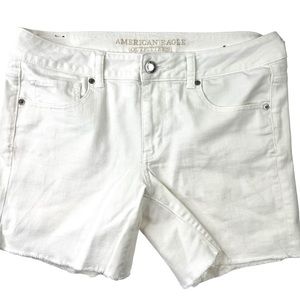 American Eagle MIDI White Jean Shorts Sz 14